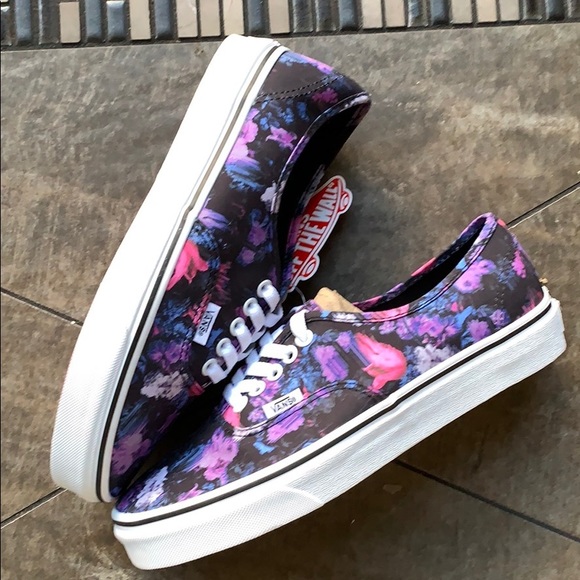 vans warped floral